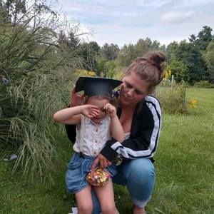 Meet your Posher, Naomi